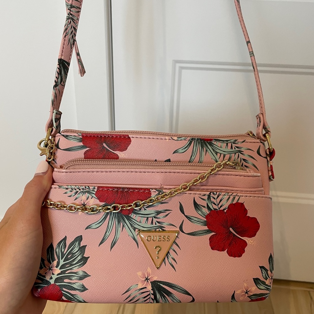 Small pink and red flowers GUESS shoulder bag